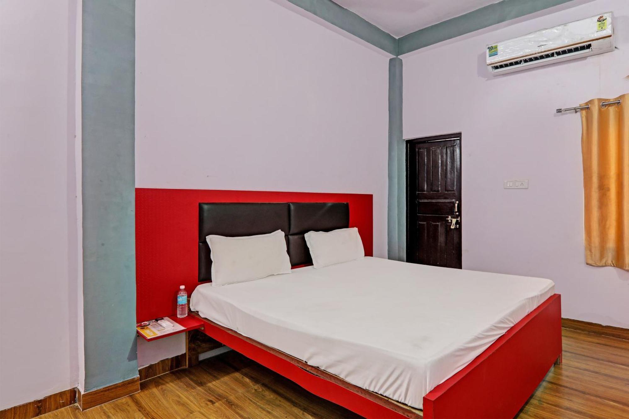 Oyo Hotel Crown Lucknow Extérieur photo